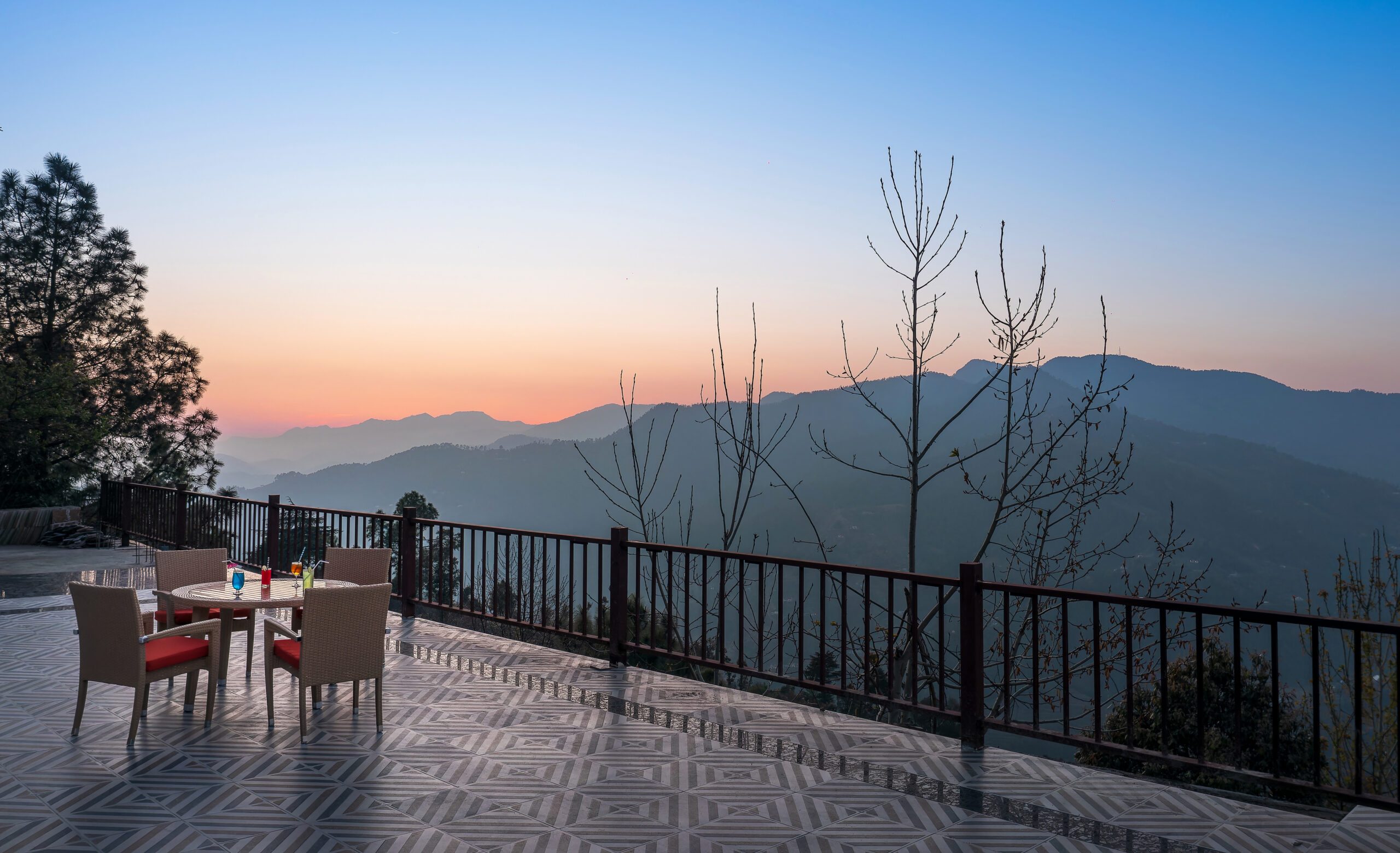 Himalayan range from Mukteshwar